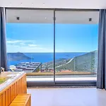 Akbel 5 Bedroom Seaview With Private Pool Hot Tub *