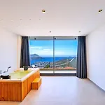 Akbel 5 Bedroom Seaview With Private Pool Hot Tub Βίλα Καλκάν