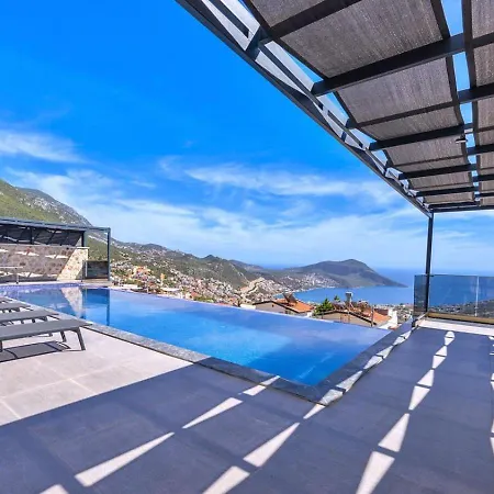 Akbel 5 Bedroom Seaview With Private Pool Hot Tub Καλκάν