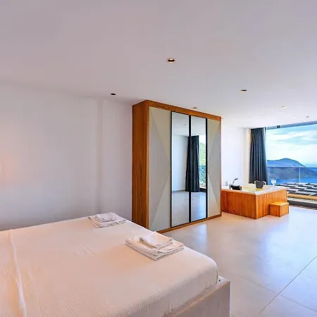 Villa Akbel 5 Bedroom Seaview With Private Pool Hot Tub *