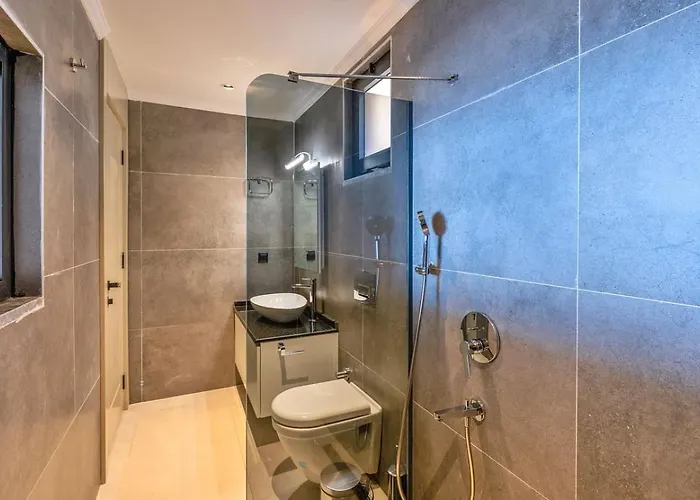Akbel 5 Bedroom Seaview With Private Pool Hot Tub * 卡尔坎