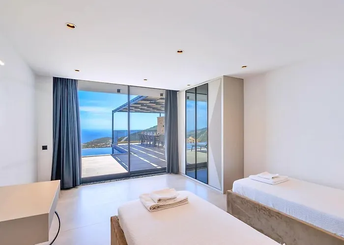 Akbel 5 Bedroom Seaview With Private Pool Hot Tub * 卡尔坎